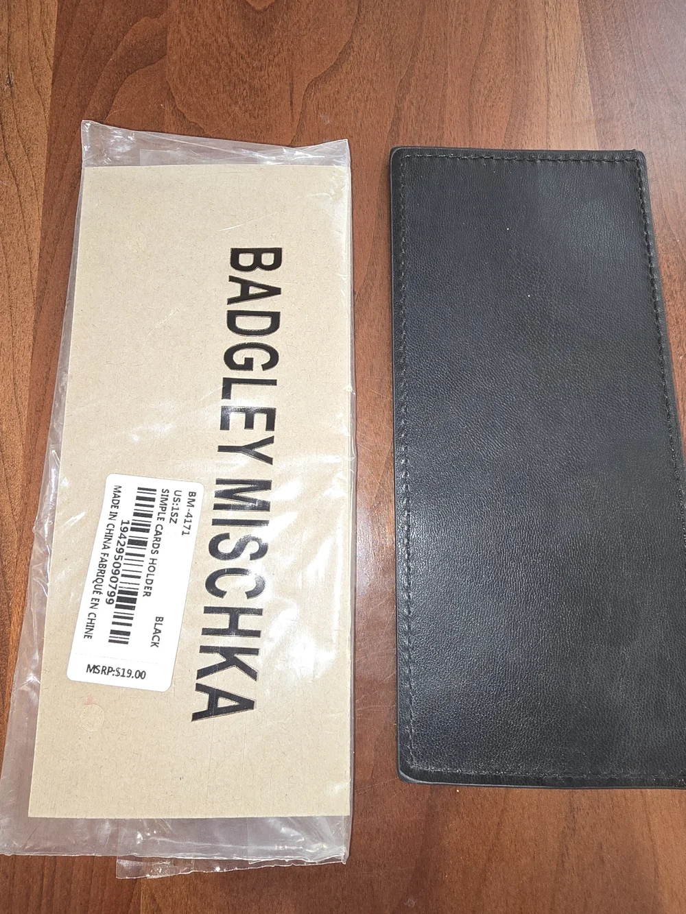 Badgley Mischka NWT Men’s Black Leather Card Holder